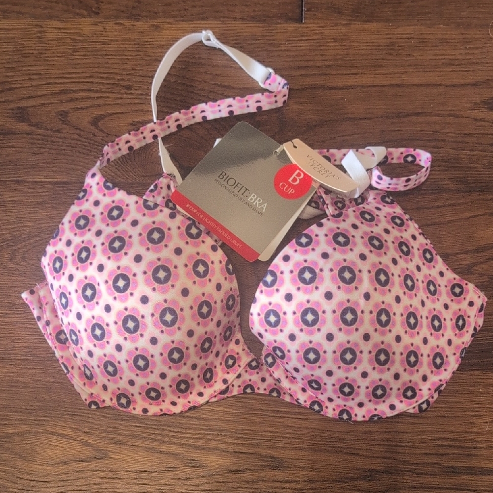 Victoria's Secret Biofit Bra in Pink and Black